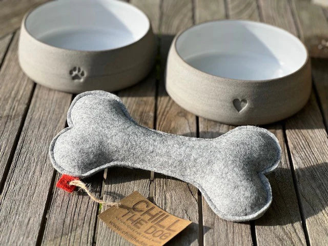 Hundeknochen aus Wollfilz und Schafwolle, Hundespielzeug