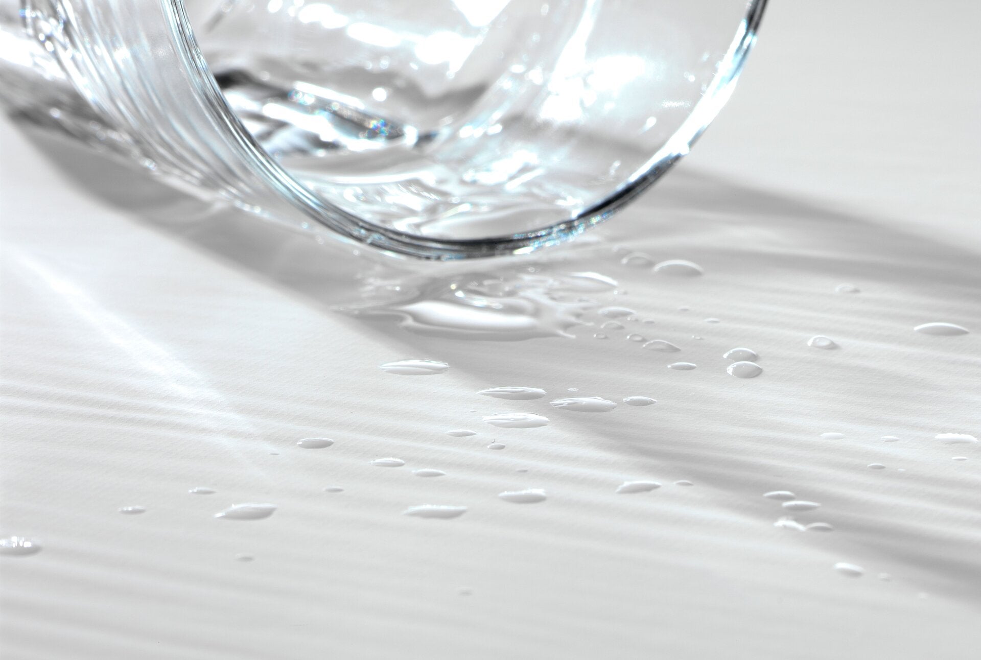 Inkontinenzbezug für Hundematte Leo, wasserdicht und atmungsaktiv.